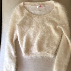 American Apparel Tops - American Apparel White Fuzzy Crop Top American Apparel Tops - American Apparel White Fuzzy Crop Top
